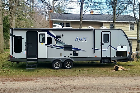 Travel trailer
