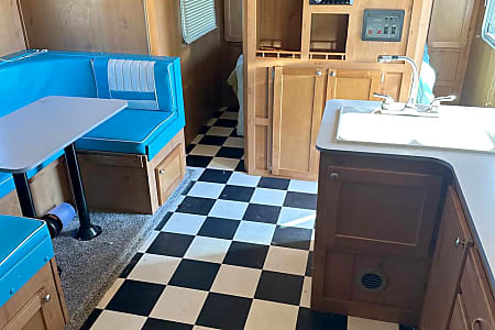 Travel trailer