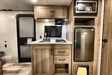 Travel trailer