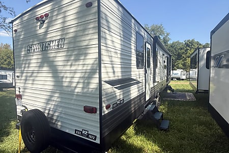 Travel trailer