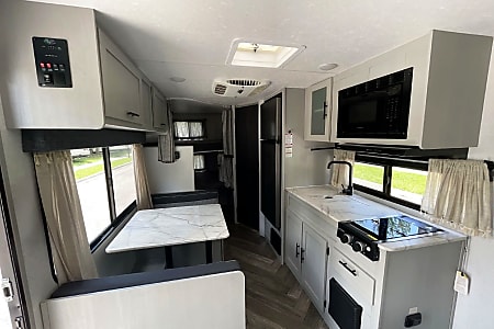 Travel trailer