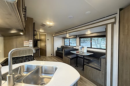 Travel trailer