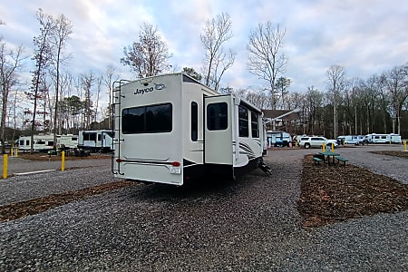 Travel trailer