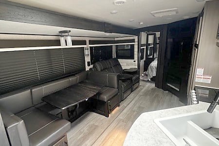 Travel trailer