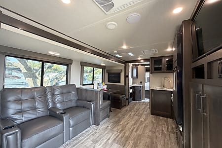 Travel trailer
