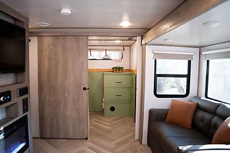 Travel trailer