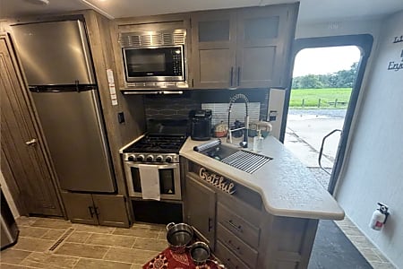 Travel trailer