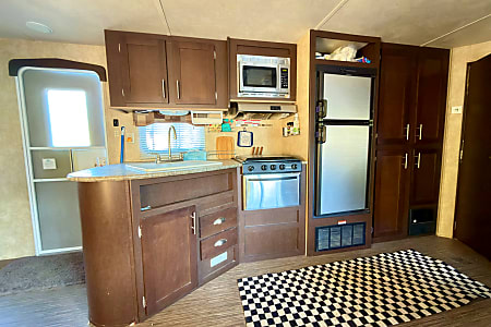 Travel trailer