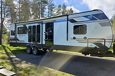 Travel trailer