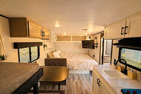 Travel trailer