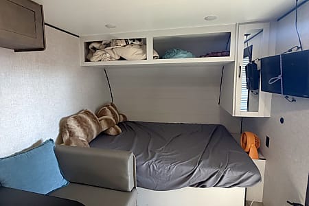 Travel trailer
