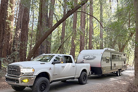 Travel trailer