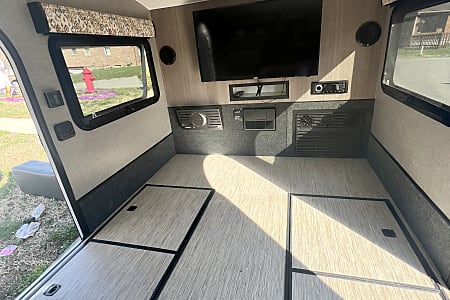 Travel trailer