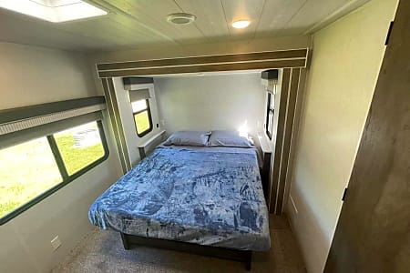 Travel trailer
