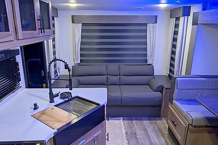 Travel trailer