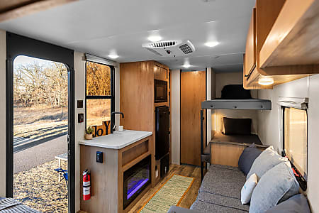 Travel trailer