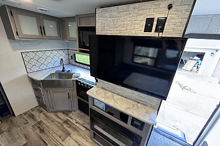 Travel trailer