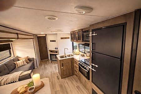 Travel trailer