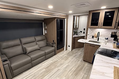 Travel trailer