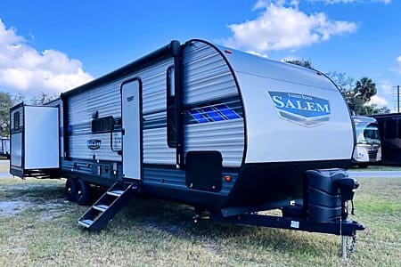 Travel trailer