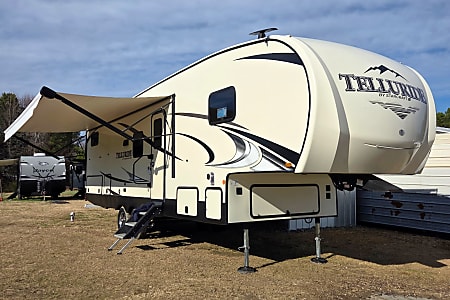 Fifth-wheel