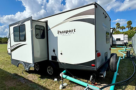 Travel trailer