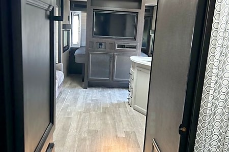 Travel trailer
