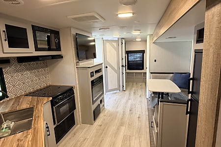 Travel trailer