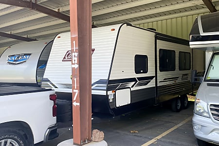 Travel trailer