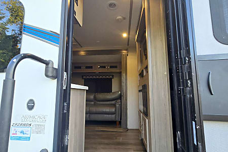 Travel trailer
