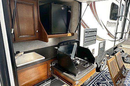 Travel trailer