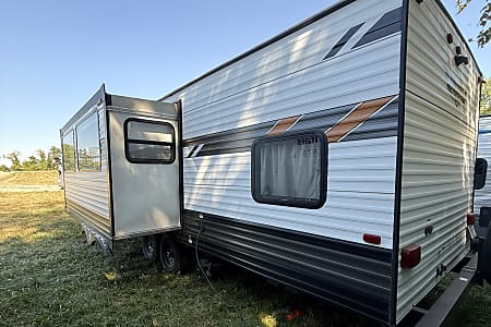 Travel trailer