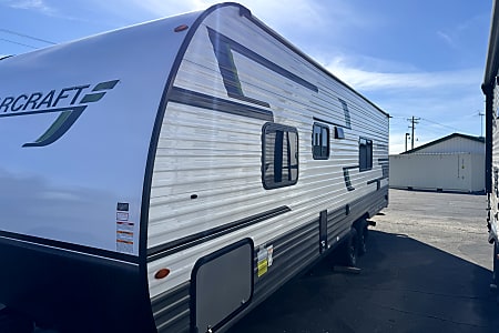 Travel trailer