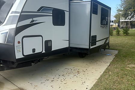 Travel trailer