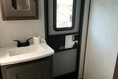 Travel trailer