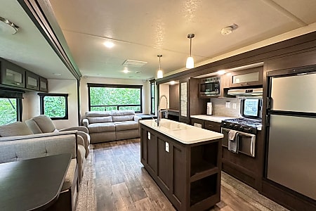 Travel trailer