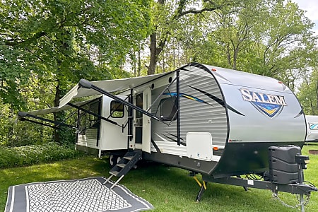 Travel trailer