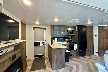 Travel trailer