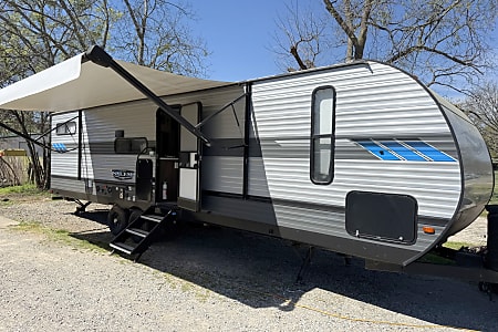 Travel trailer