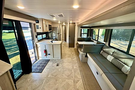 Travel trailer