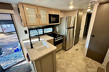 Travel trailer