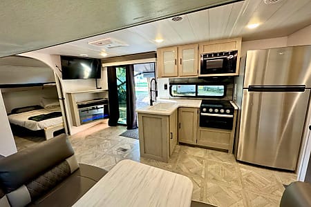Travel trailer