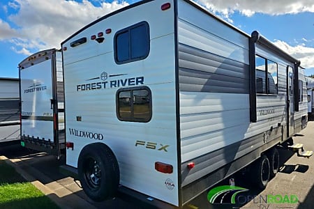 Travel trailer