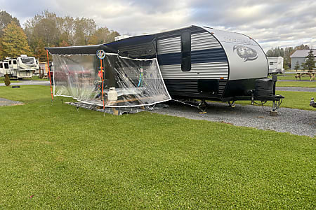 Travel trailer