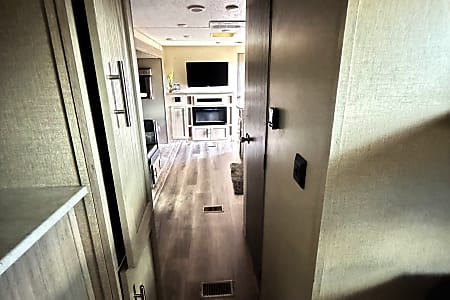 Travel trailer