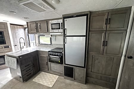 Travel trailer