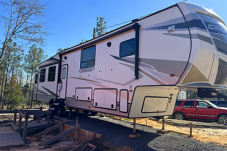 Fifth-wheel