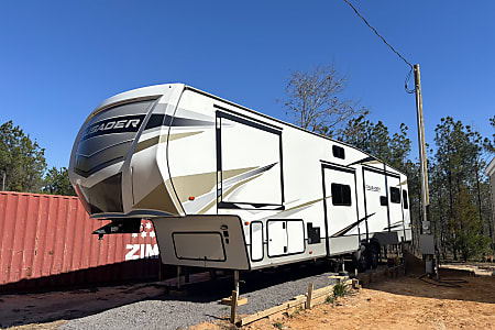 Fifth-wheel