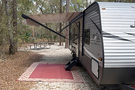 Travel trailer