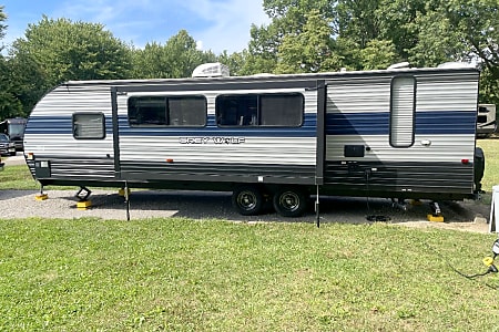 Travel trailer